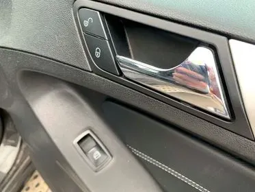 Mercedes Benz ML 350 CDI 4 MATIC/ 2009/ 257 953 km  (131)