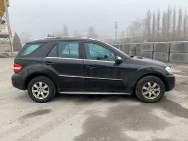 Mercedes Benz ML 350 CDI 4 MATIC/ 2009/ 257 953 km  (5)