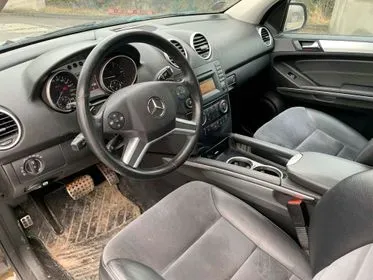 Mercedes Benz ML 350 CDI 4 MATIC/ 2009/ 257 953 km  (51)