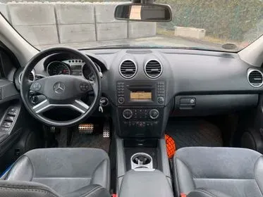 Mercedes Benz ML 350 CDI 4 MATIC/ 2009/ 257 953 km  (53)