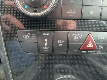 Mercedes Benz ML 350 CDI 4 MATIC/ 2009/ 257 953 km  (67)