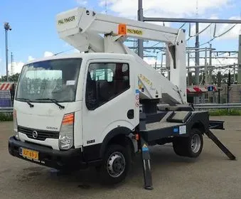 NISAN KABSTAR 35.12 4x2 / 2013 / 33 000 km  (1)