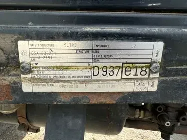 NEW HOLLAND/ 2002 (15)