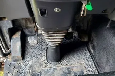 Mercedes Benz Actros 3236 B 8X4 / 2007/ 356 300 km/ Intermix 9m3  (16)