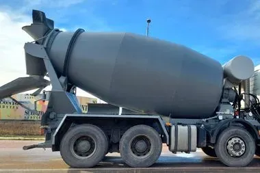 Mercedes Benz Actros 3236 B 8X4 / 2007/ 356 300 km/ Intermix 9m3  (4)