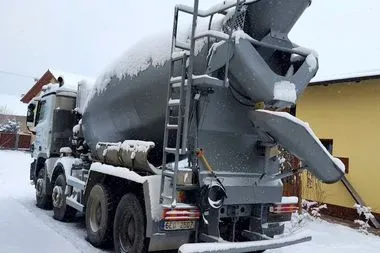 Mercedes Benz Actros 3236 B 8X4 / 2007/ 356 300 km/ Intermix 9m3  (10)