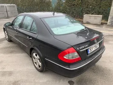 Mercedes Benz E 320 CDI / 2007/ 128 055km  (125)