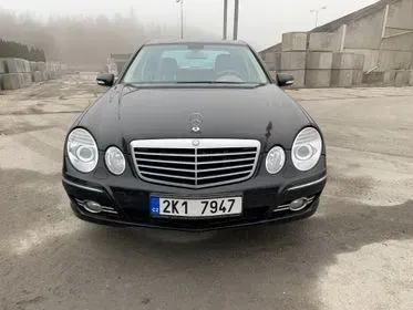 Mercedes Benz E 320 CDI / 2007/ 128 055km  (2)
