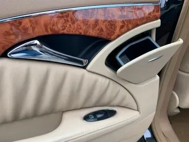 Mercedes Benz E 320 CDI / 2007/ 128 055km  (43)