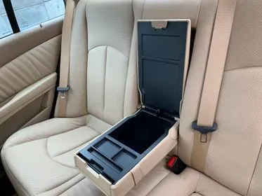 Mercedes Benz E 320 CDI / 2007/ 128 055km  (47)