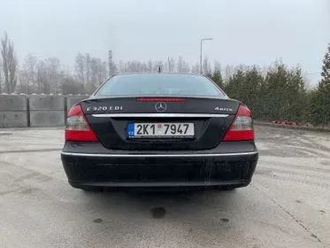 Mercedes Benz E 320 CDI / 2007/ 128 055km  (6)