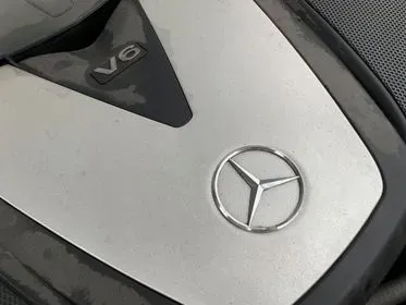 Mercedes Benz E 320 CDI / 2007/ 128 055km  (70)