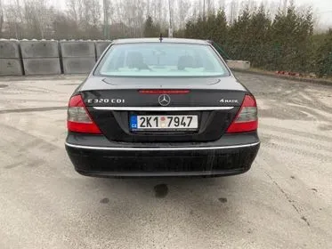 Mercedes Benz E 320 CDI / 2007/ 128 055km  (7)