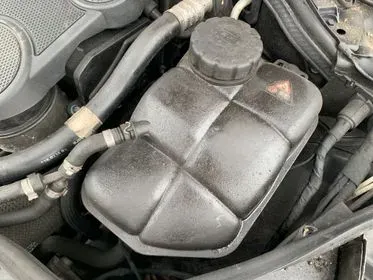 Mercedes Benz E 320 CDI / 2007/ 128 055km  (71)