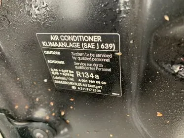 Mercedes Benz E 320 CDI / 2007/ 128 055km  (75)