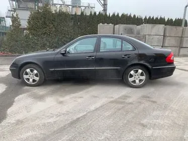 Mercedes Benz E 320 CDI / 2007/ 128 055km  (9)