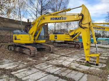 KOMATSU PC 228 US LC (1)