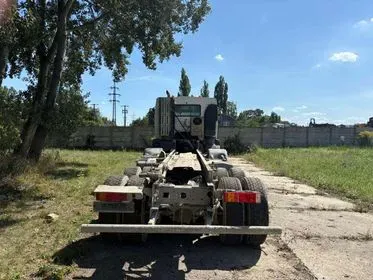 Renault KERAX / 2003 / 397 000 km (6)