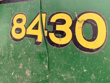 John Deere 8430/ 2009  (103)