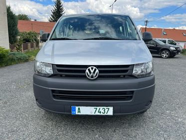 VW Transporter / 2,0 TDI / DSG / 2011 / 255 000km  (2)