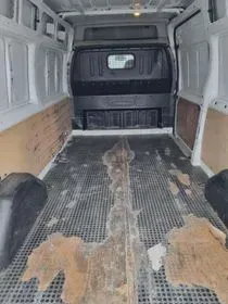 FORD TRANSIT 300L / 2012 / 528 200 km (5)