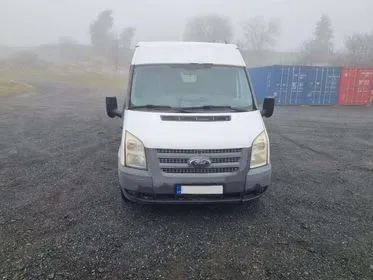 FORD TRANSIT 300L / 2012 / 528 200 km (1)