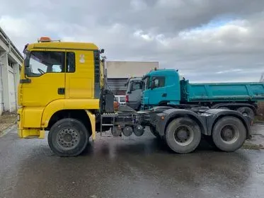 MAN TGA 33.460 6x4 BL / 2002/ 582 464 Km/ Euro 3  (2)