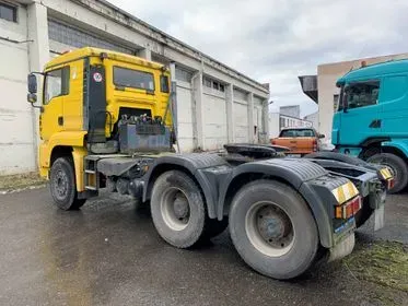MAN TGA 33.460 6x4 BL / 2002/ 582 464 Km/ Euro 3  (3)