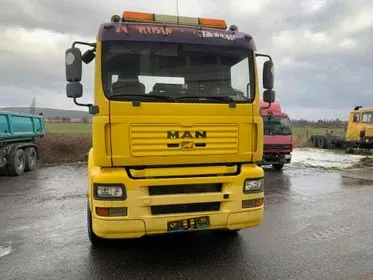 MAN TGA 33.460 6x4 BL / 2002/ 582 464 Km/ Euro 3  (8)