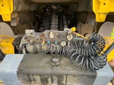 MAN TGA 33.460 6x4 BL / 2002/ 582 464 Km/ Euro 3  (81)