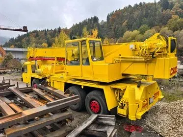 TATRA 815 AD28 / 1988 (4)