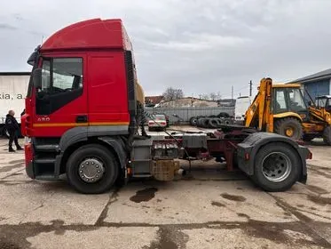 IVECO Stralis 430 (8)