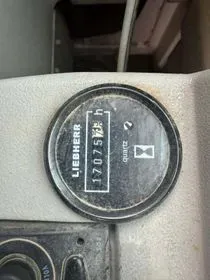 LIEBHERR 904 Litronic / 2006 / 17 075 m/h (19)