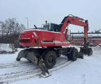 LIEBHERR 904 Litronic / 2006 / 17 075 m/h (4)