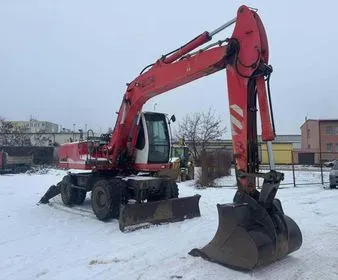 LIEBHERR 904 Litronic / 2006 / 17 075 m/h (2)