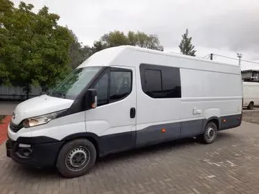 Iveco Daily 35140/ 2017/ 172000km/ automat  (1)