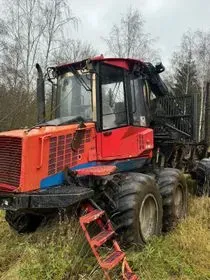 VALMET 840.2 / 2004 / 26 479 m/h (2)