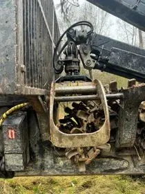 VALMET 840.2 / 2004 / 26 479 m/h (9)