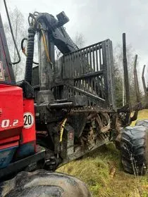 VALMET 840.2 / 2004 / 26 479 m/h (11)