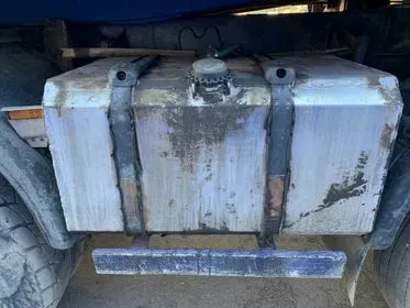 Scania P420 CB 8x4/ 2006/ 499 586 km (32)