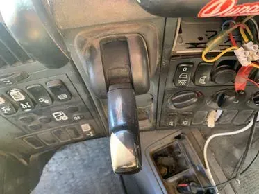 Scania P420 CB 8x4/ 2006/ 499 586 km (39)