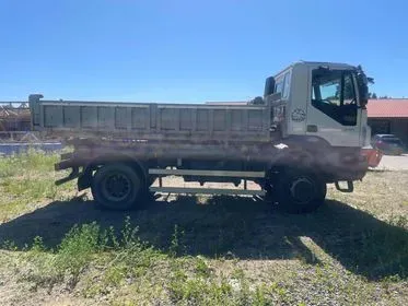 IVECO TRAKKER 310 / 2009 / 208 000 km (4)