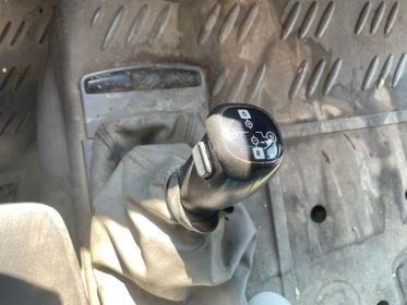 RENAULT Premium 420.19 (9)