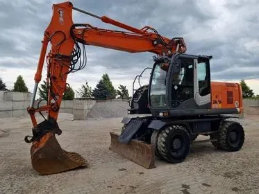 Hitachi Zaxis 170 W/ 2012/ 14091 mth  (1)