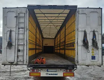 MAN TGX+ KRONE / 2018 / 743 000 km (5)