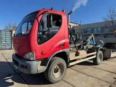 AVIA D90-N / 2002 / 230 894 km (1)