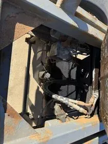 AVIA D90-N / 2002 / 230 894 km (9)