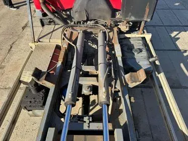 AVIA D90-N / 2002 / 230 894 km (8)