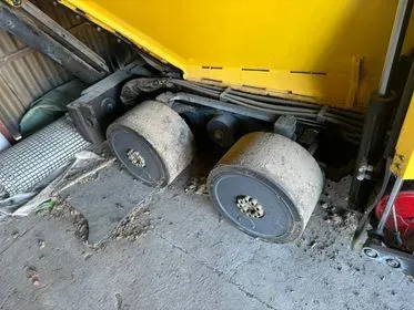 BOMAG BF300 P-2 S340-2 / 2016 / 2 324 m/h (8)