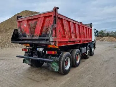 Scania 380/ 650 000km / 8x4 / 2000 (5)